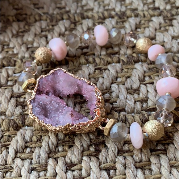 🌅14 K Rosy Authentic Druzy & Crystal🌅 - Picture 9 of 9